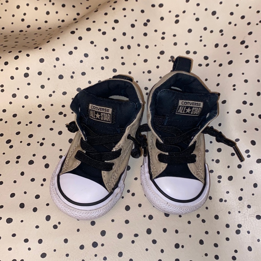 Toddler converse size 5